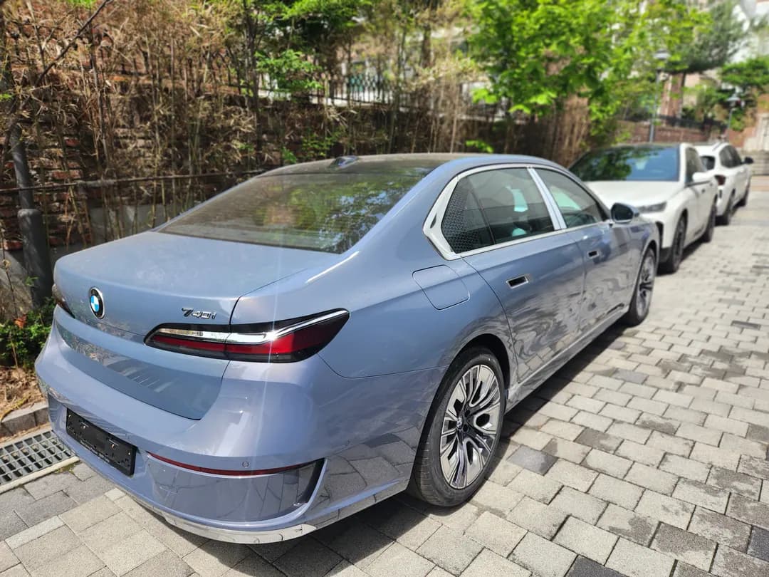 BMW 7시리즈 사진 2