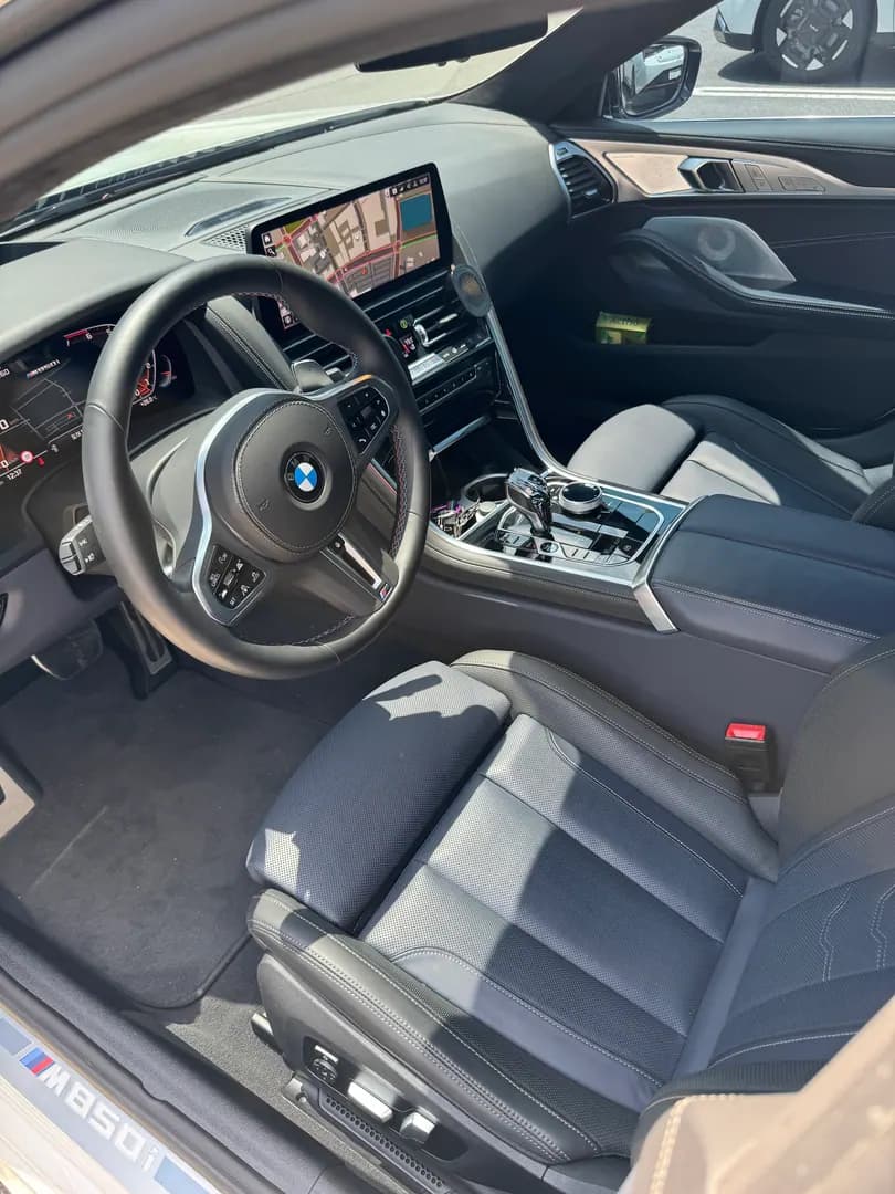 BMW 8시리즈 사진 3