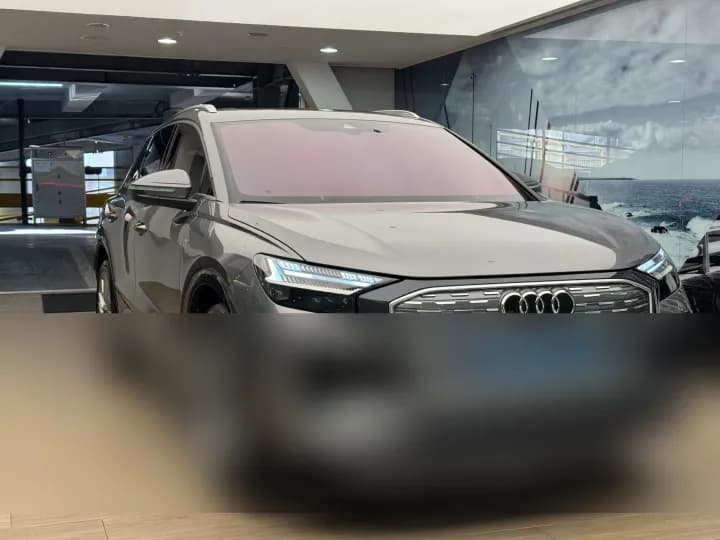 아우디 Q4 e-tron