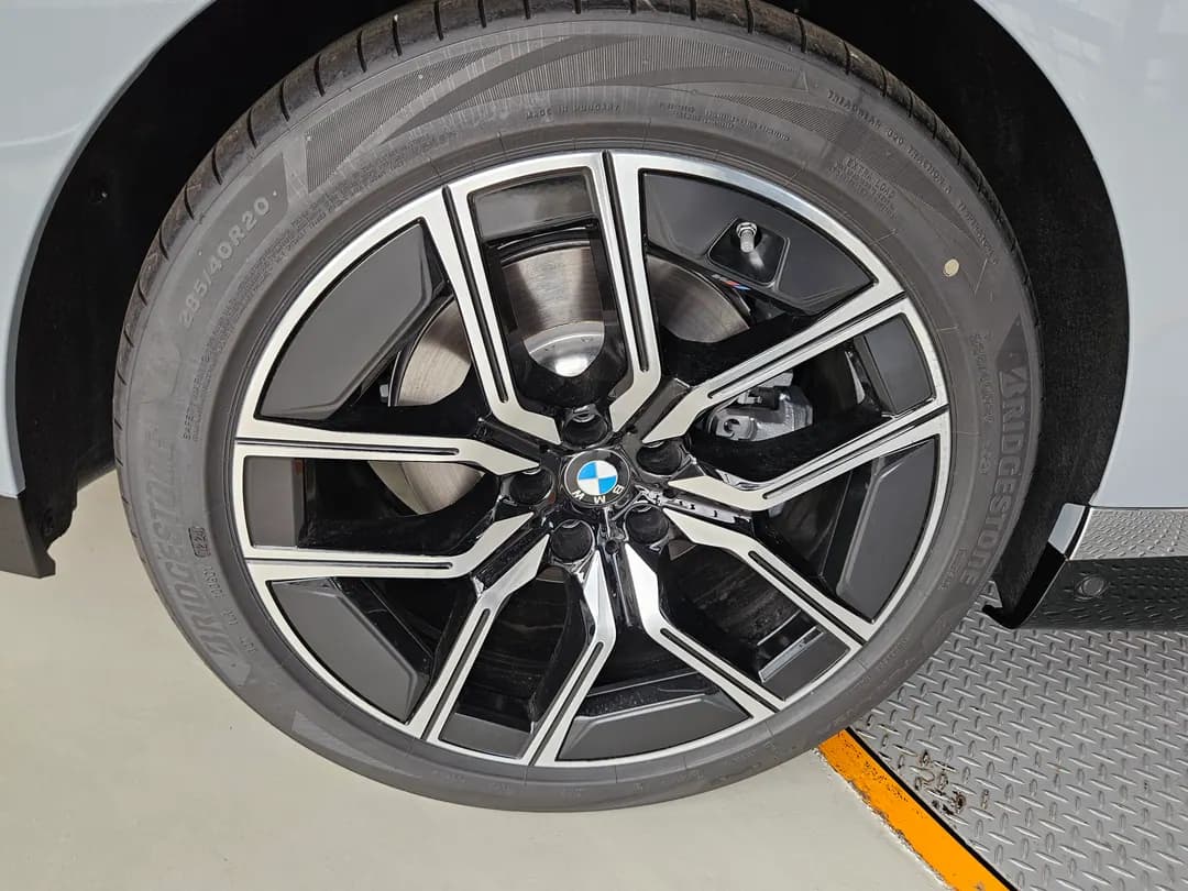 BMW 7시리즈 사진 2