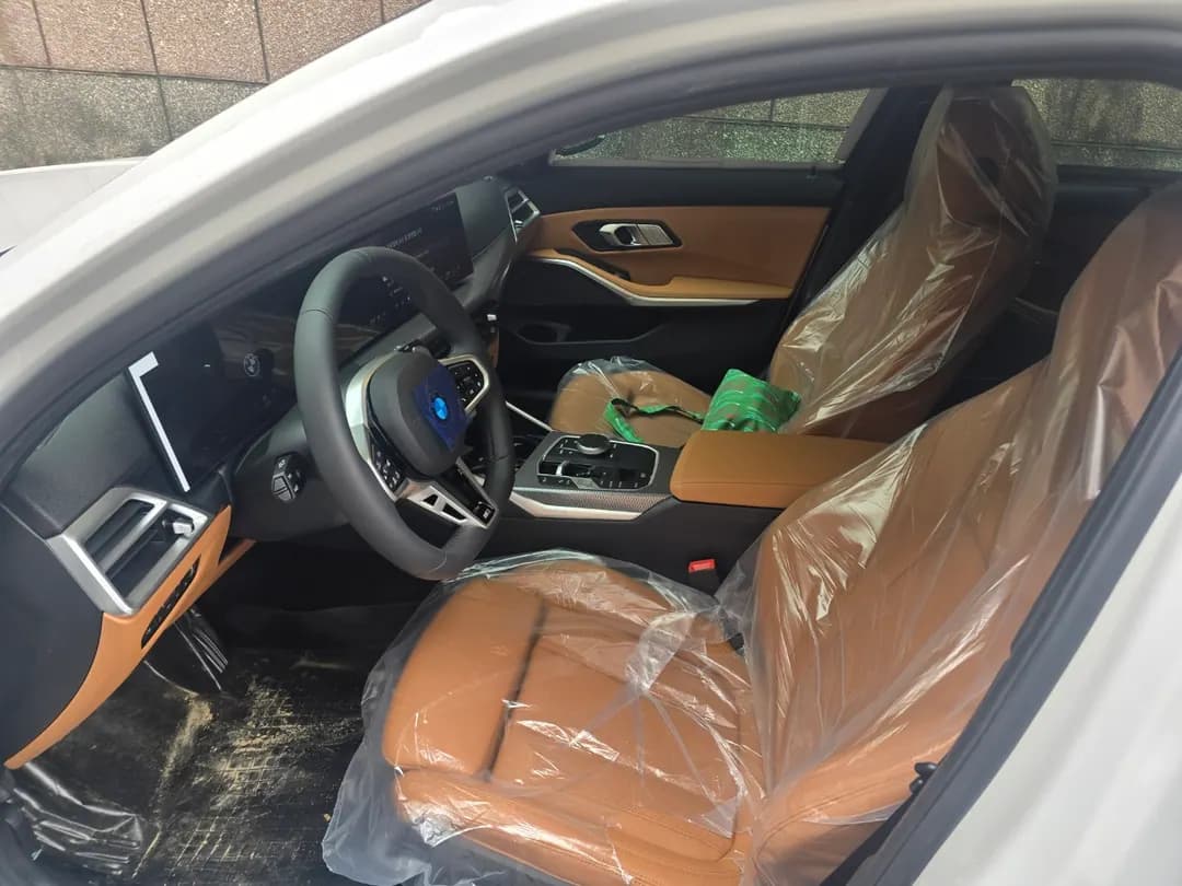 BMW 3시리즈 투어링 사진 2