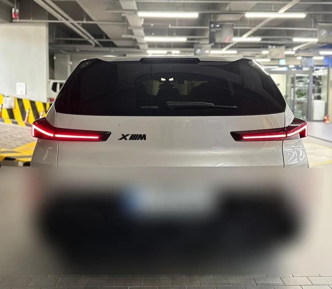 BMW XM